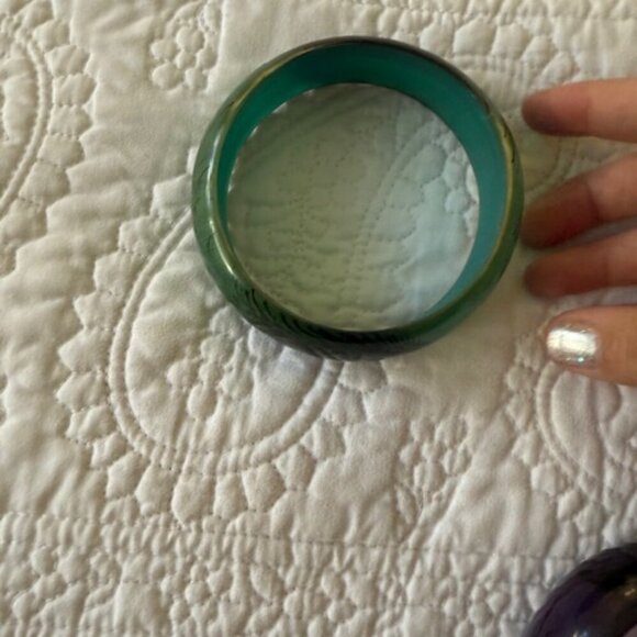 Vintage Bangle Peacock Feather Plastic Bangles - Picture 4 of 7